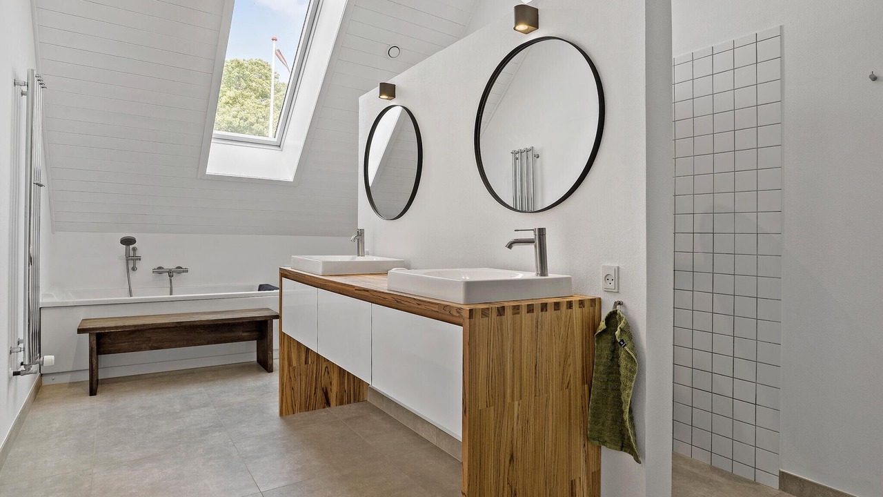 Photo of Bathroom in Langemark