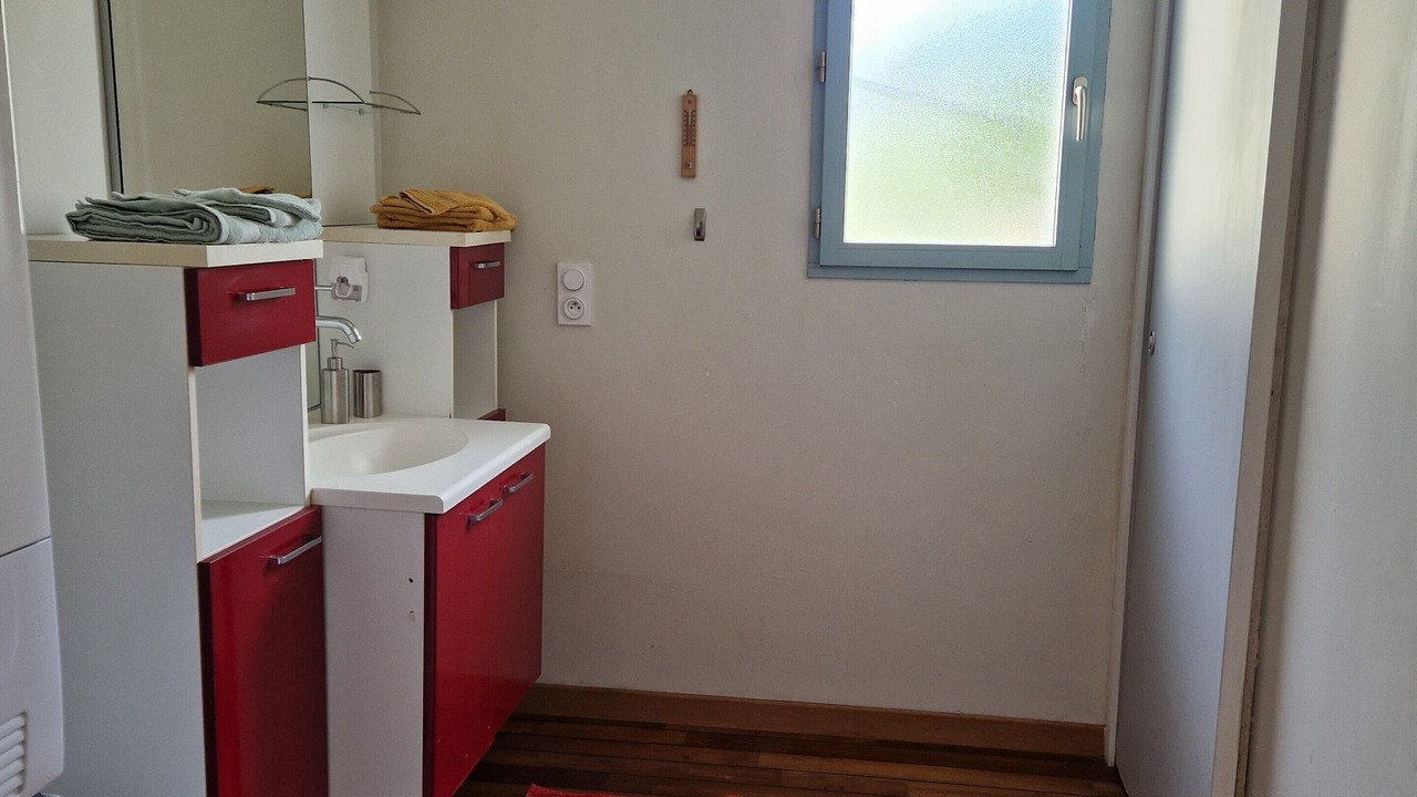 Photo of Bathroom in Saint-Denis-d'Oleron