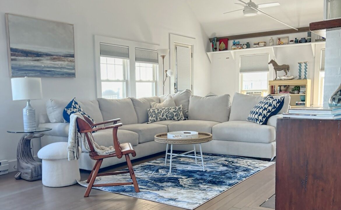 Photo of Livingroom in Madison