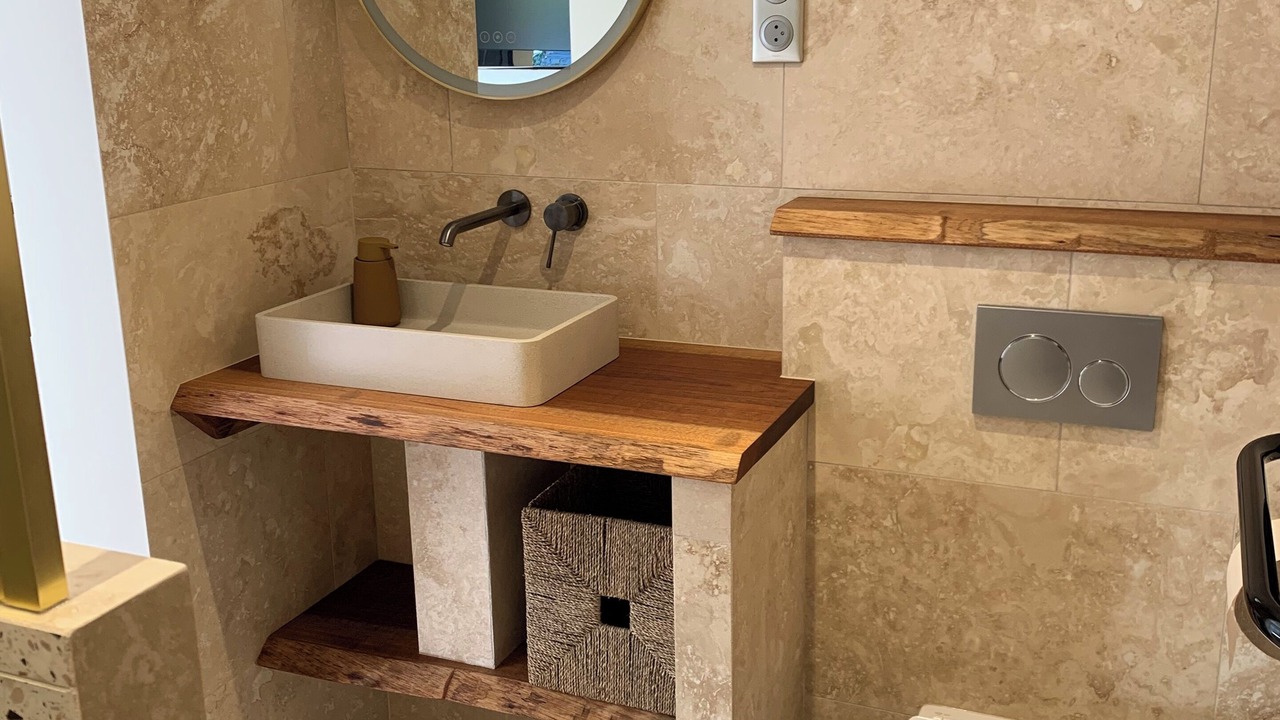 Photo of Bathroom in Sartrouville