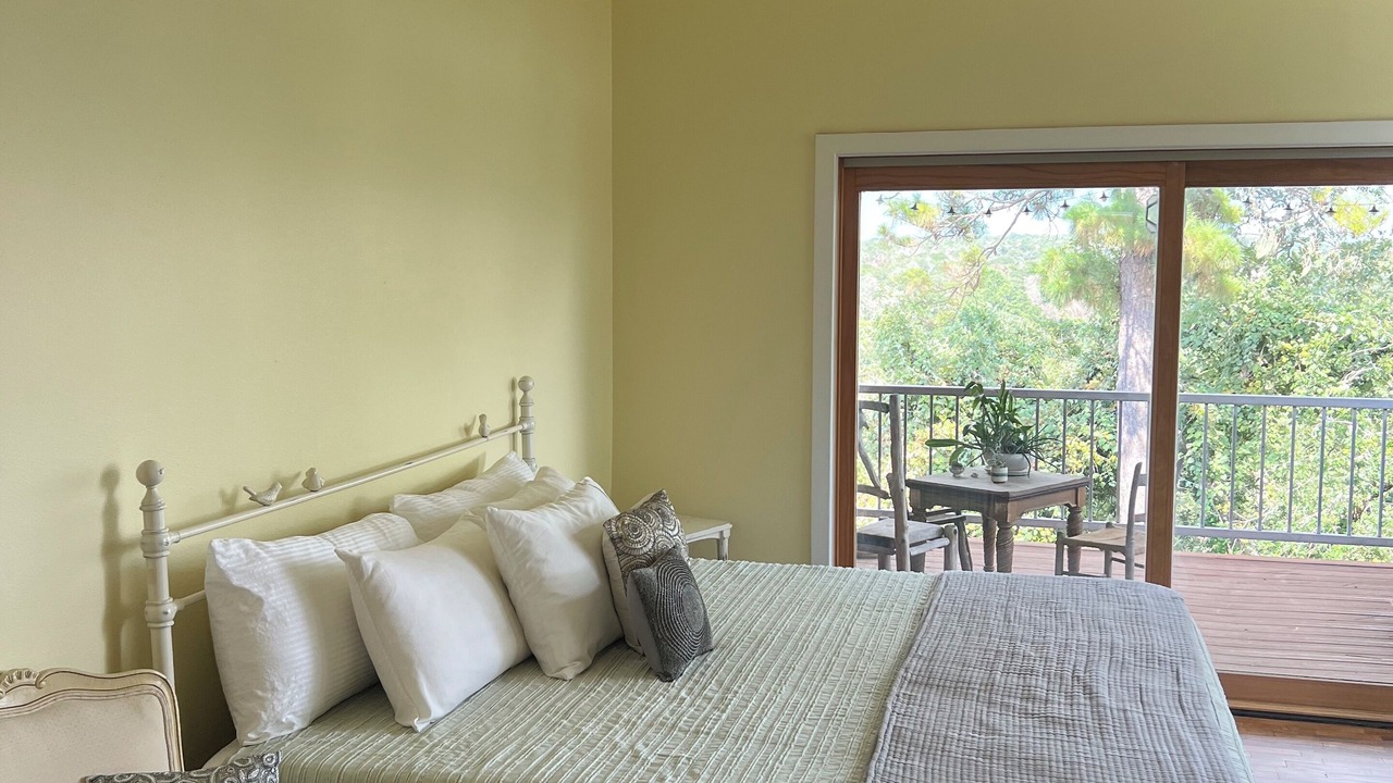 Photo of Bedroom in Bastrop County