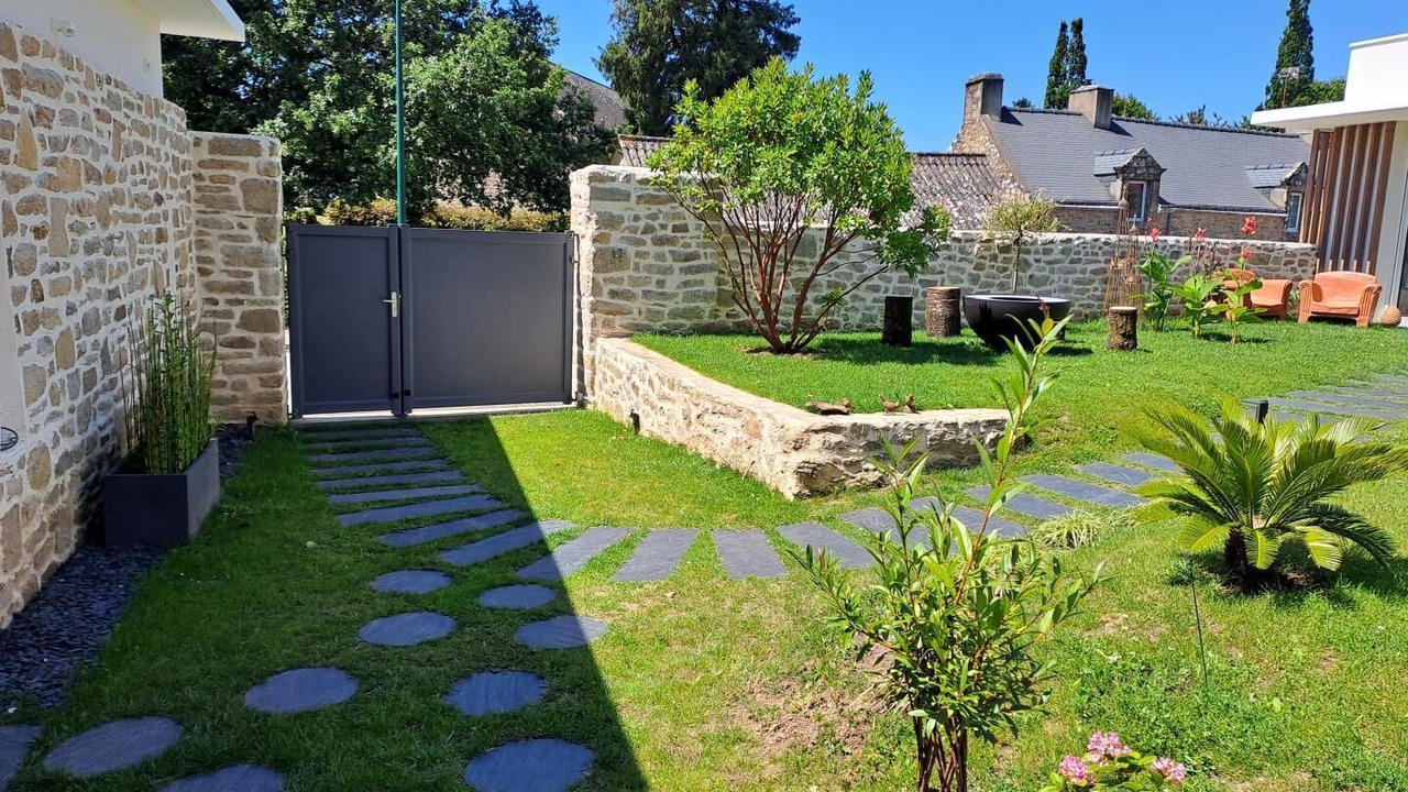 Photo of Outdoor in Peaule