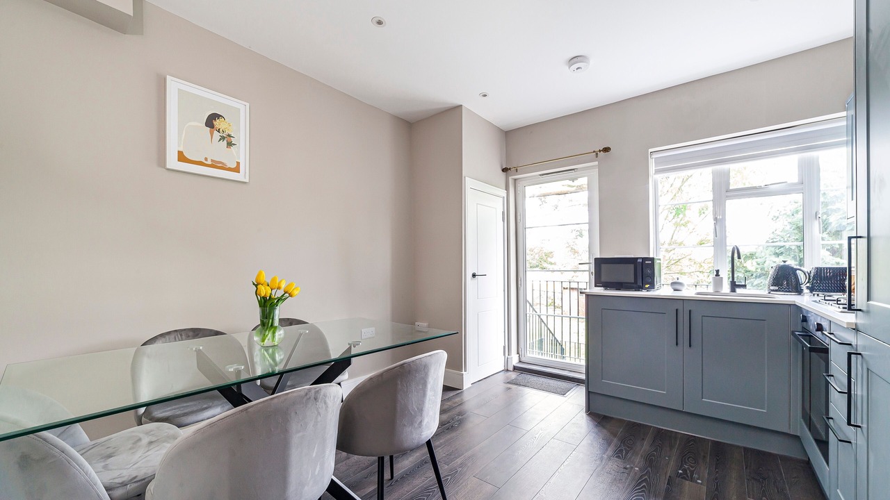 Photo of Others in Barnhill