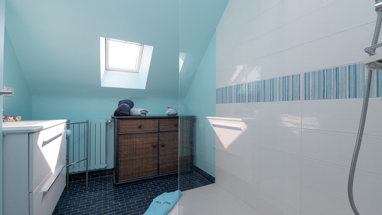 Photo of Bathroom in Damgan