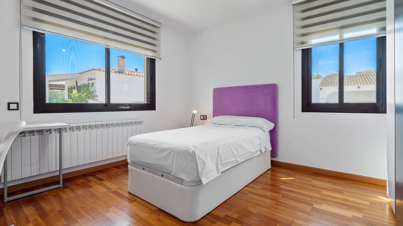 Photo of Bedroom in Albinyana