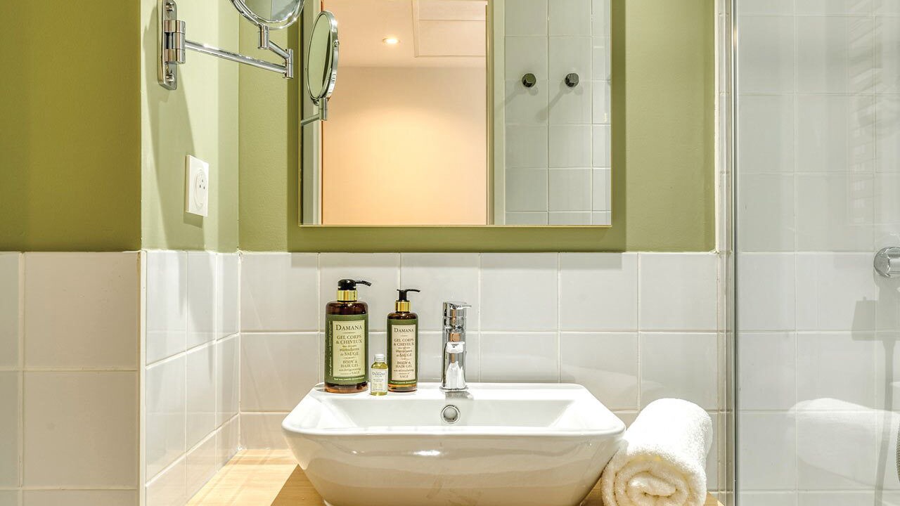 Photo of Bathroom in Gares