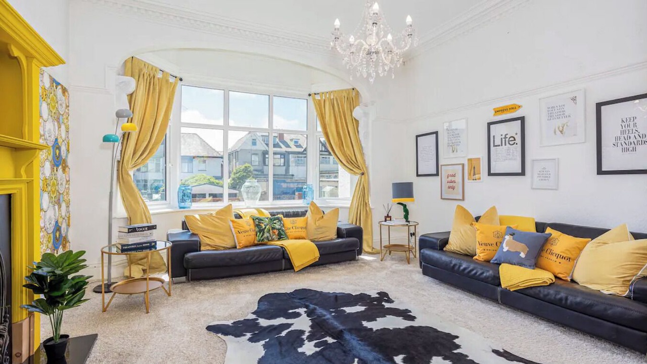 Photo of Livingroom in North Shore