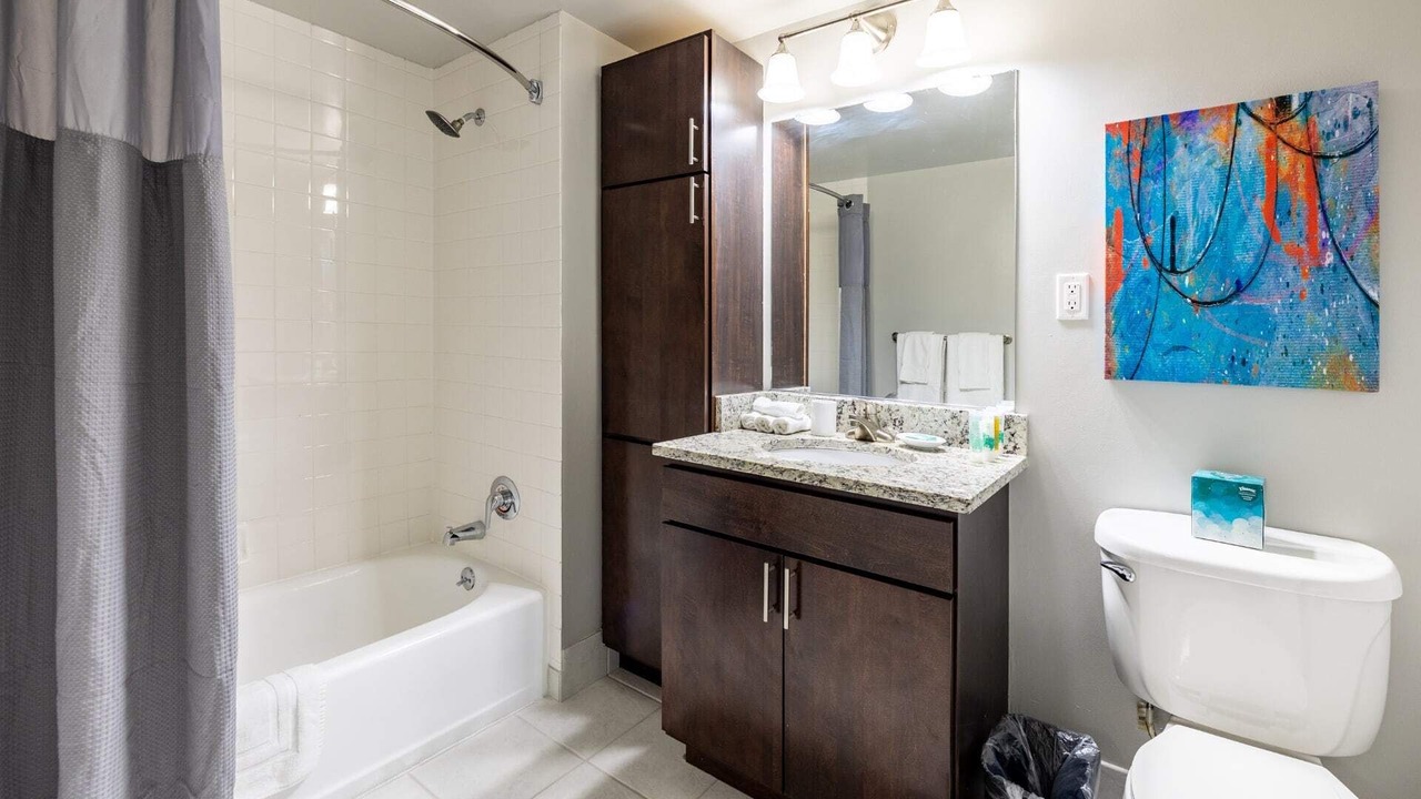 Photo of Bathroom in White Plains