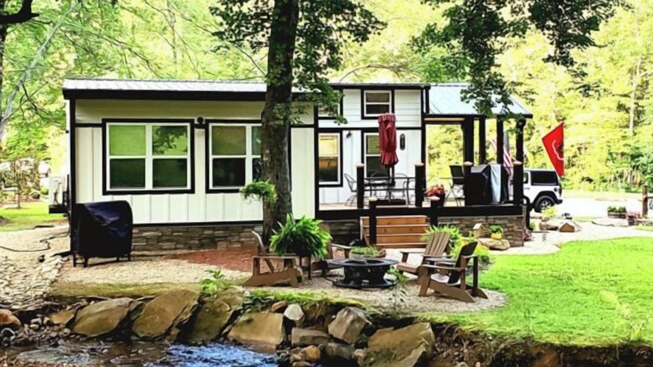 Photo of Outdoor in Clarkesville