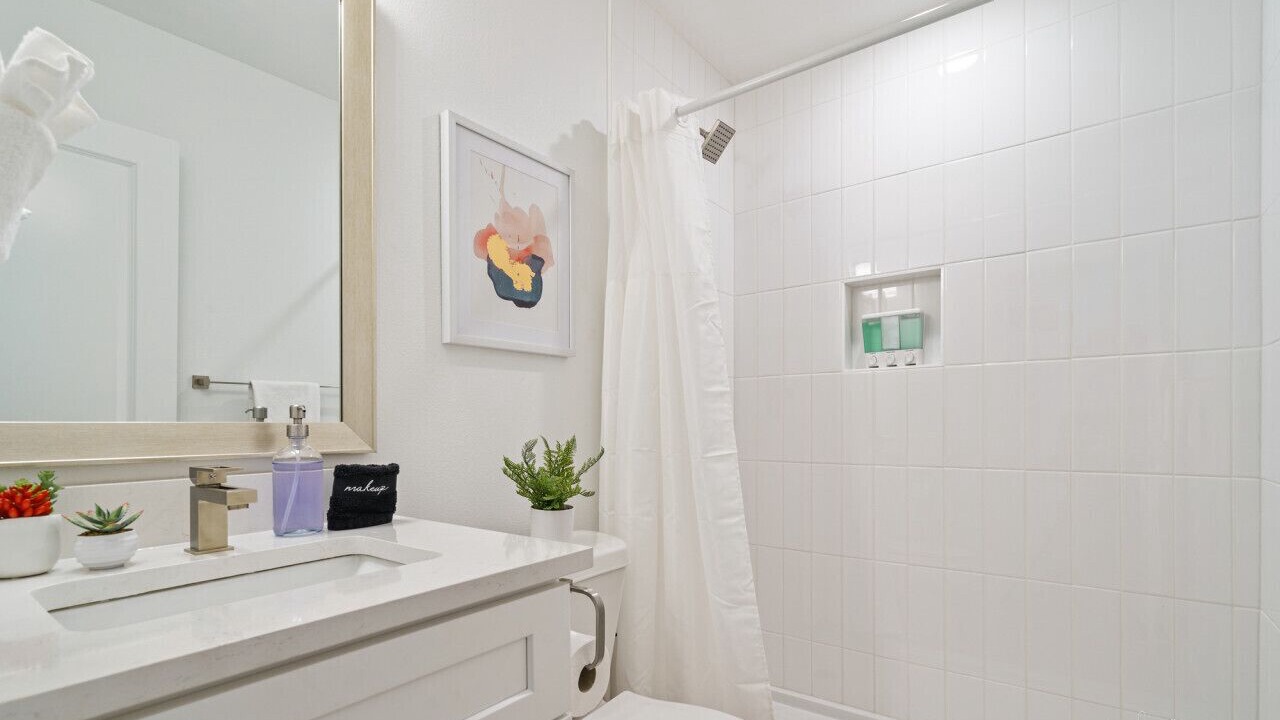 Photo of Bathroom in Chestnut