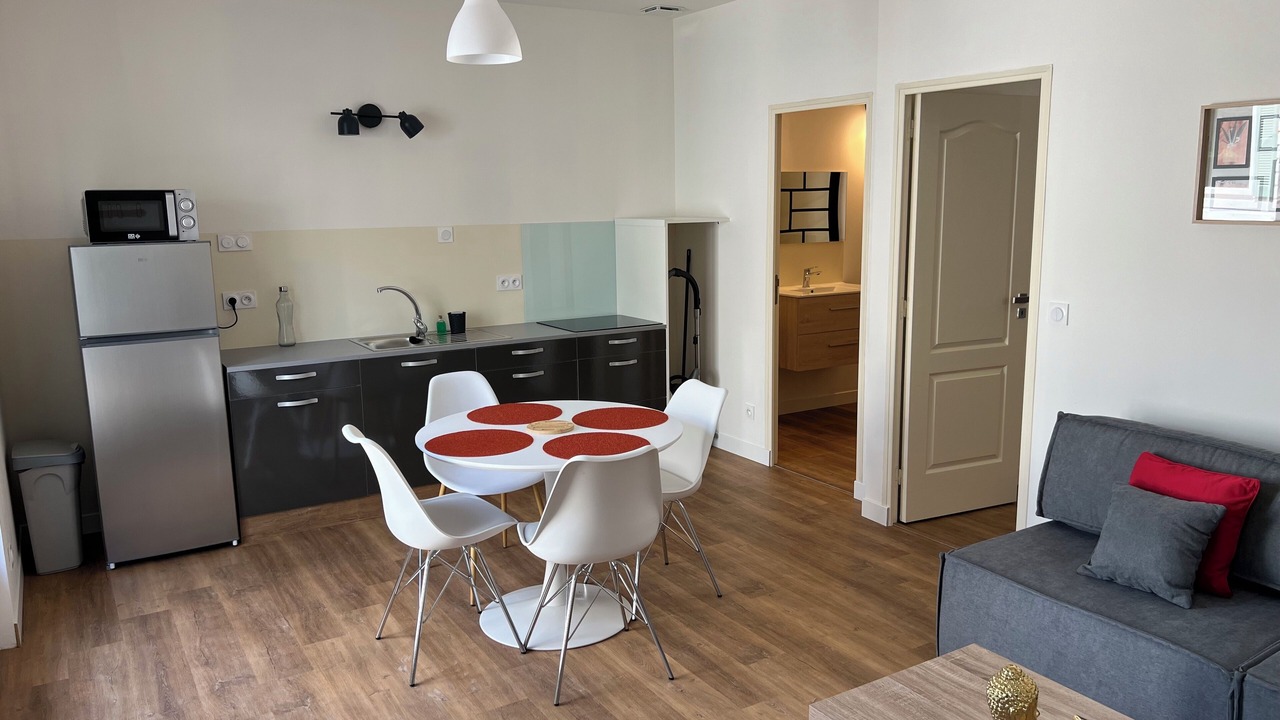 Photo of Others in Brezins