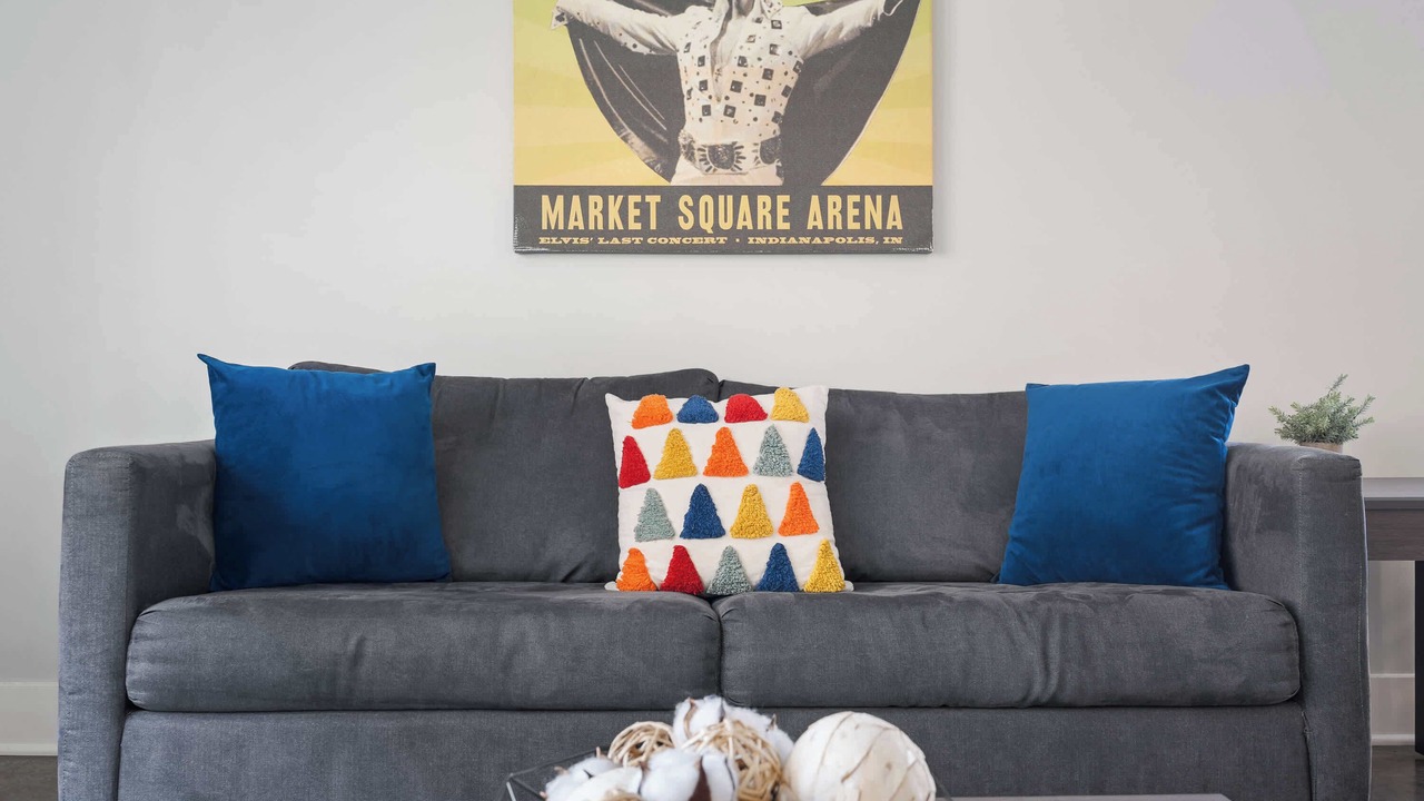 Photo of Bedroom in Mile Square