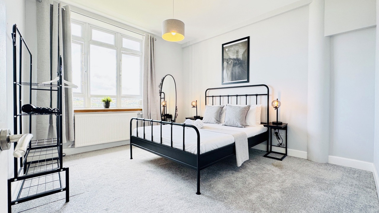 Photo of Bedroom in Gorgie