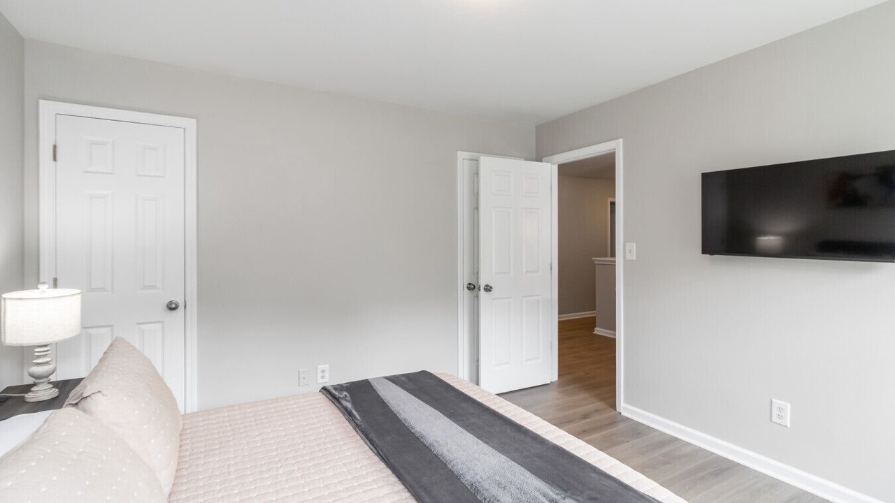 Photo of Others in Duluth