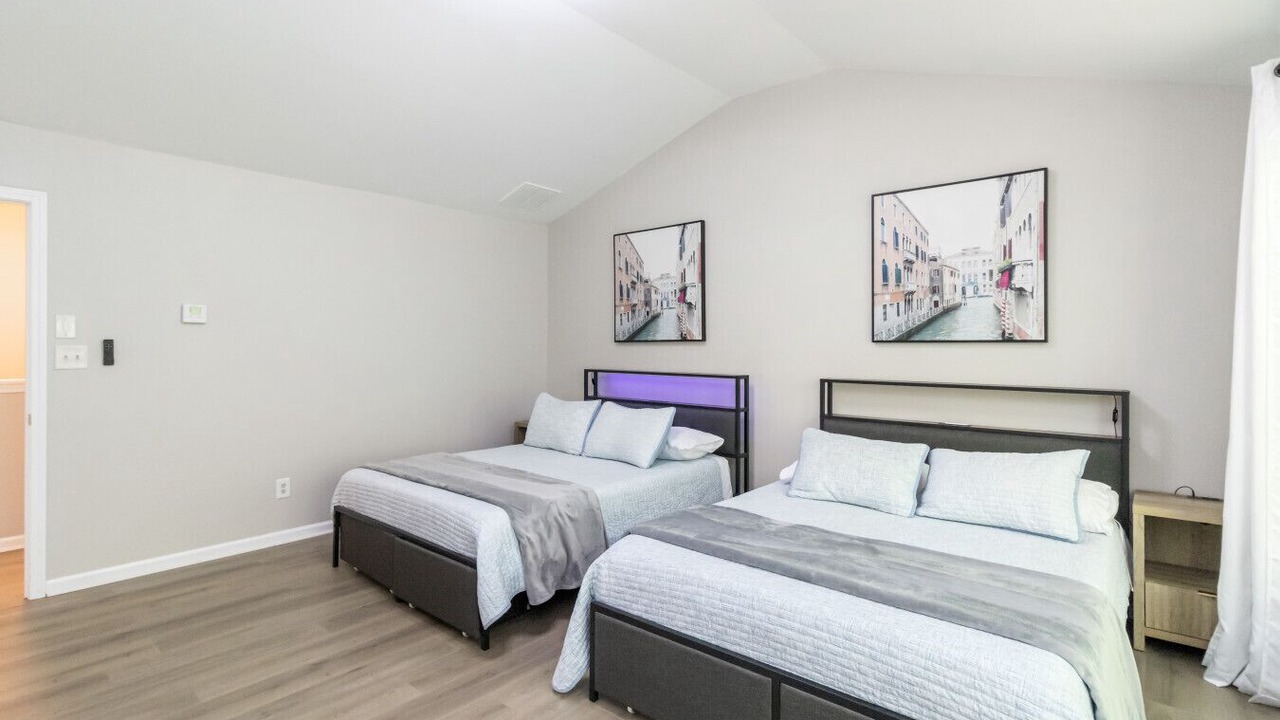 Photo of Others in Duluth