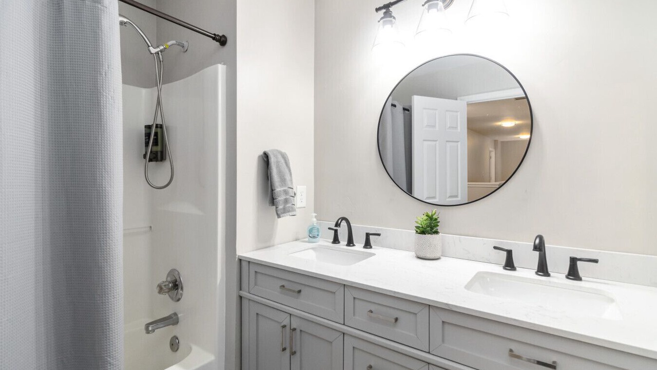 Photo of Bathroom in Duluth