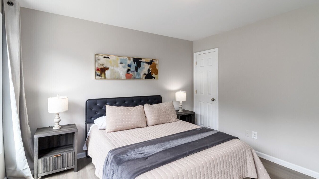 Photo of Others in Duluth