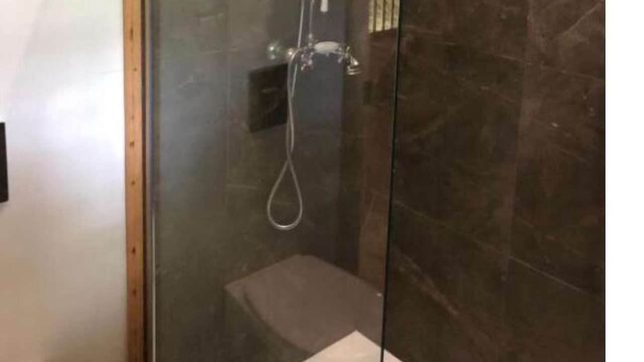 Photo of Bathroom in Garlan
