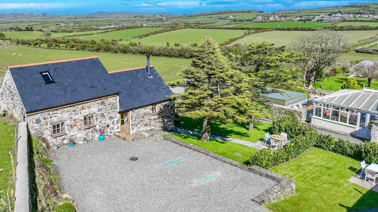 Photo of Outdoor in Llanerchymedd