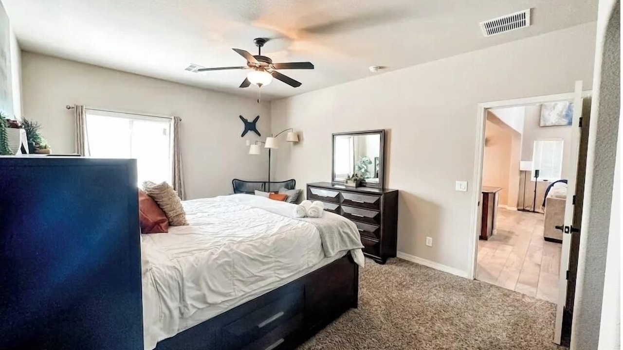 Photo of Bedroom in Biggs Field