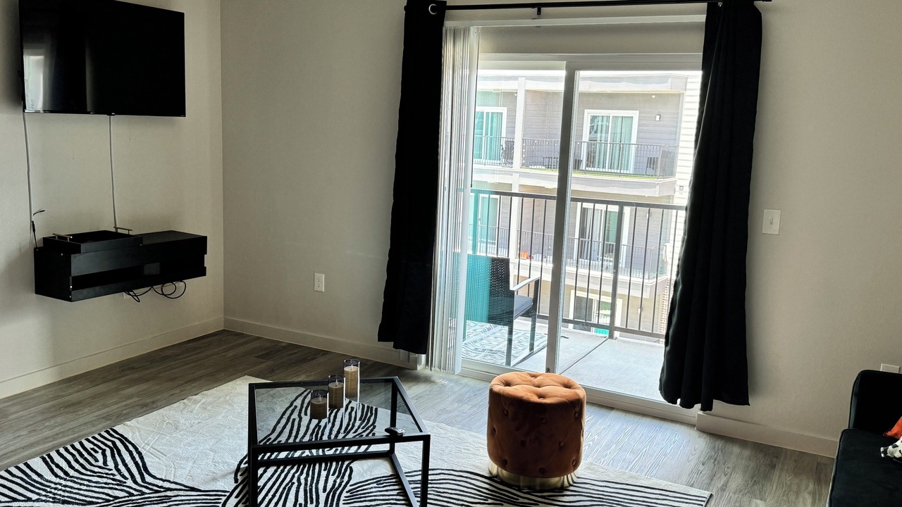 Photo of Livingroom in George Bush Park/Eldridge