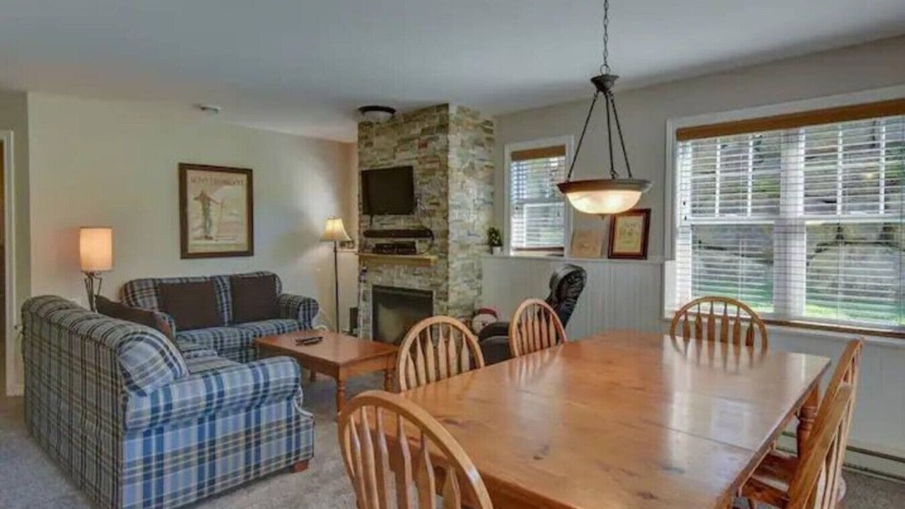Photo of Livingroom in Saint-Faustin-Lac-Carre