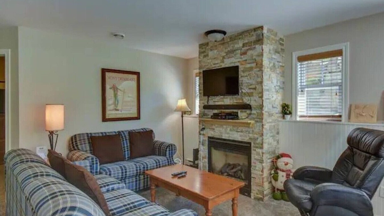 Photo of Livingroom in Saint-Faustin-Lac-Carre