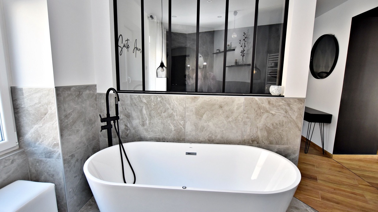 Photo of Bathroom in Roanne