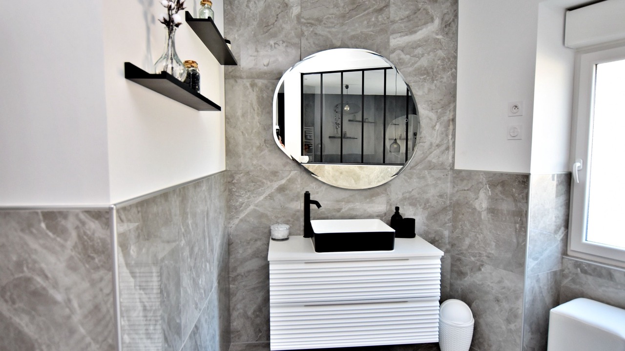 Photo of Bathroom in Roanne