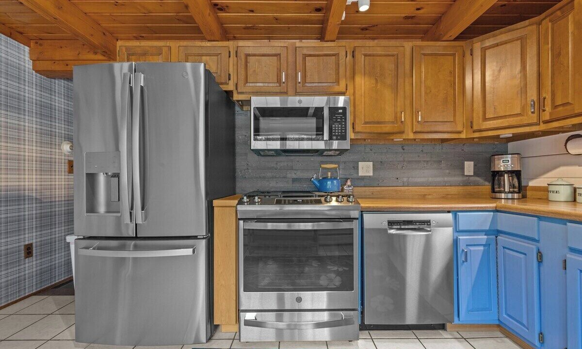 Photo of Kitchen in Lamoine