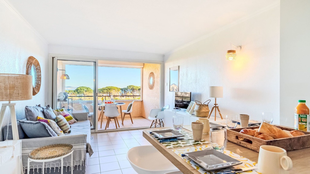 Photo of Bedroom in Port Cogolin