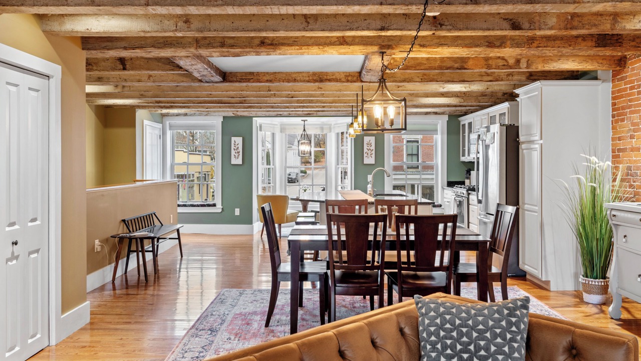 Photo of Others in Hallowell