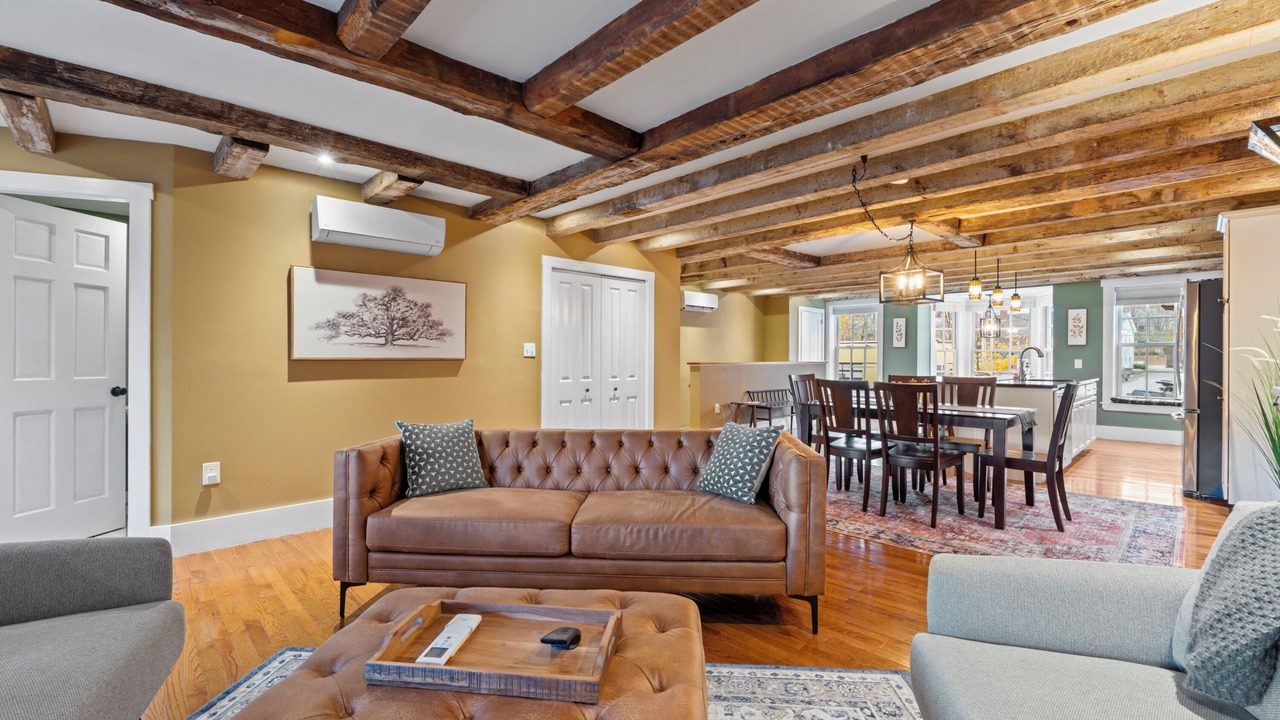 Photo of Livingroom in Hallowell