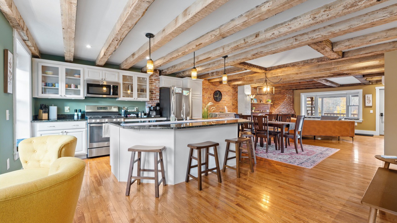 Photo of Others in Hallowell