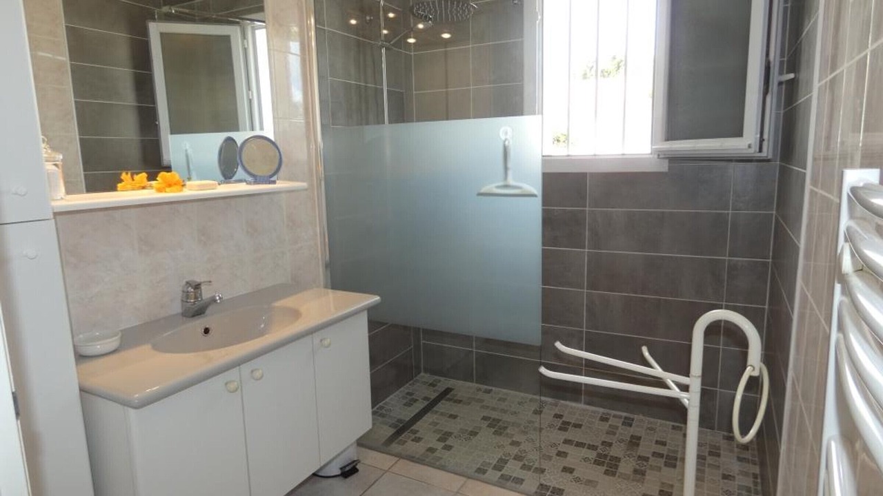 Photo of Bathroom in Notre-Dame-de-Monts