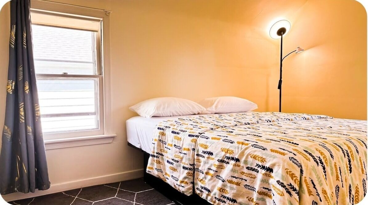 Photo of Bedroom in Eggertsville
