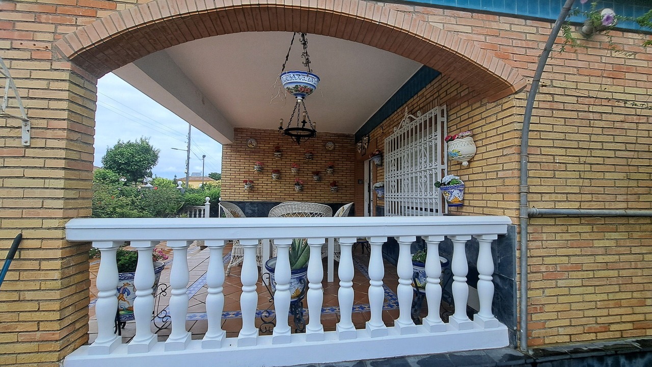 Photo of Patio Balcony in Alcala de Guadaira