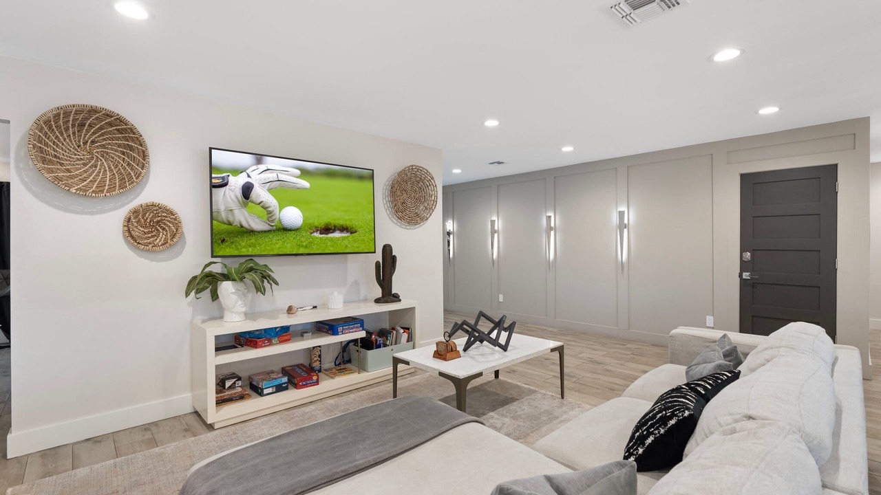 Photo of Livingroom in Rancho Saguaro