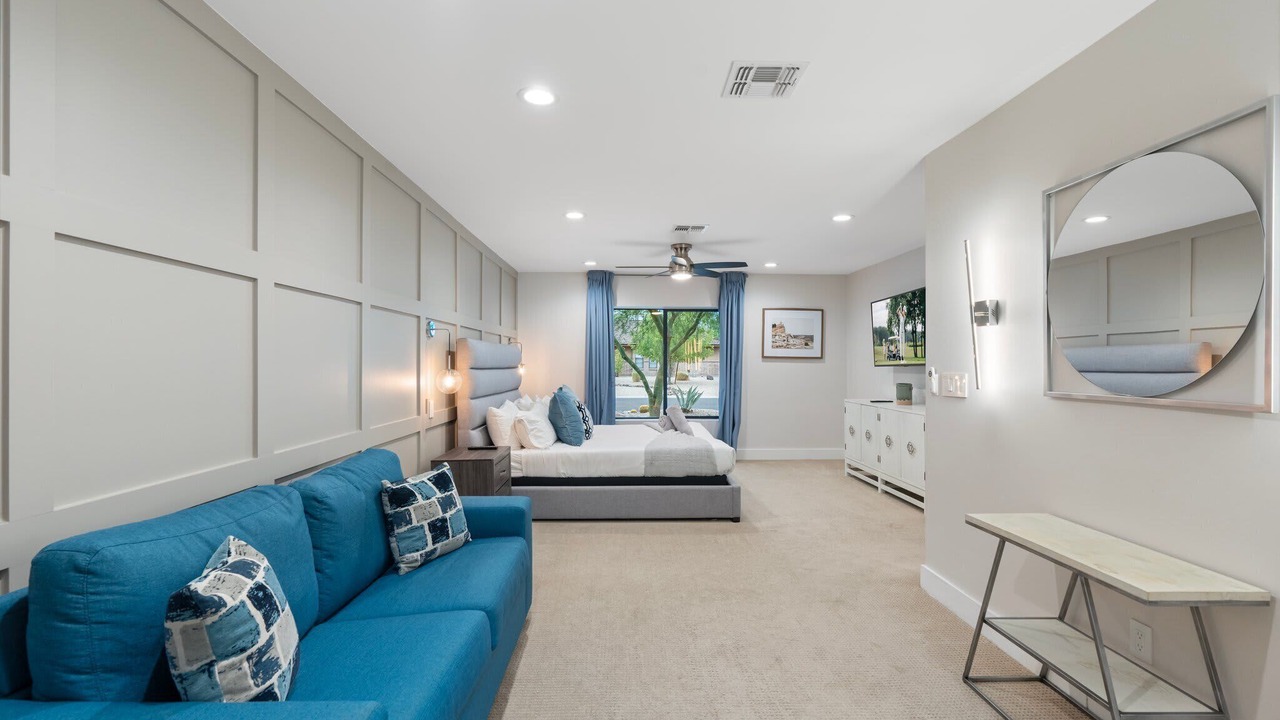 Photo of Livingroom in Rancho Saguaro