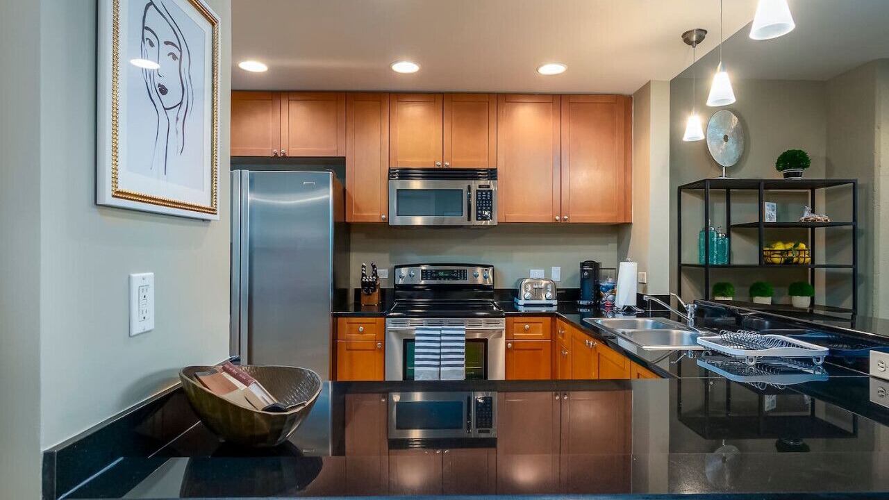 Photo of Kitchen in South Eola