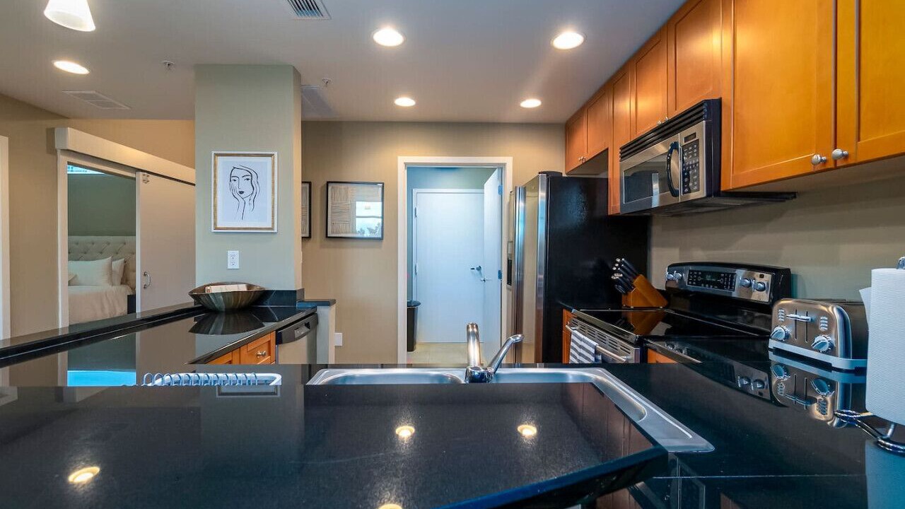 Photo of Kitchen in South Eola