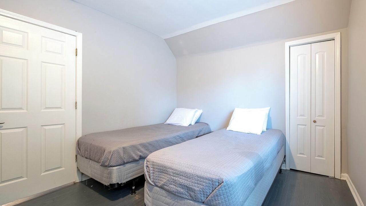 Photo of Bedroom in New City