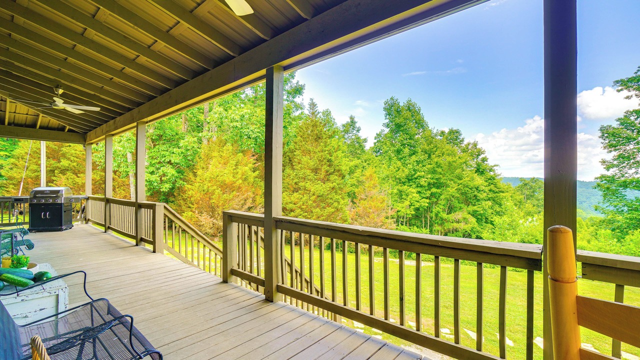 Photo of Patio Balcony in Muddy Pond