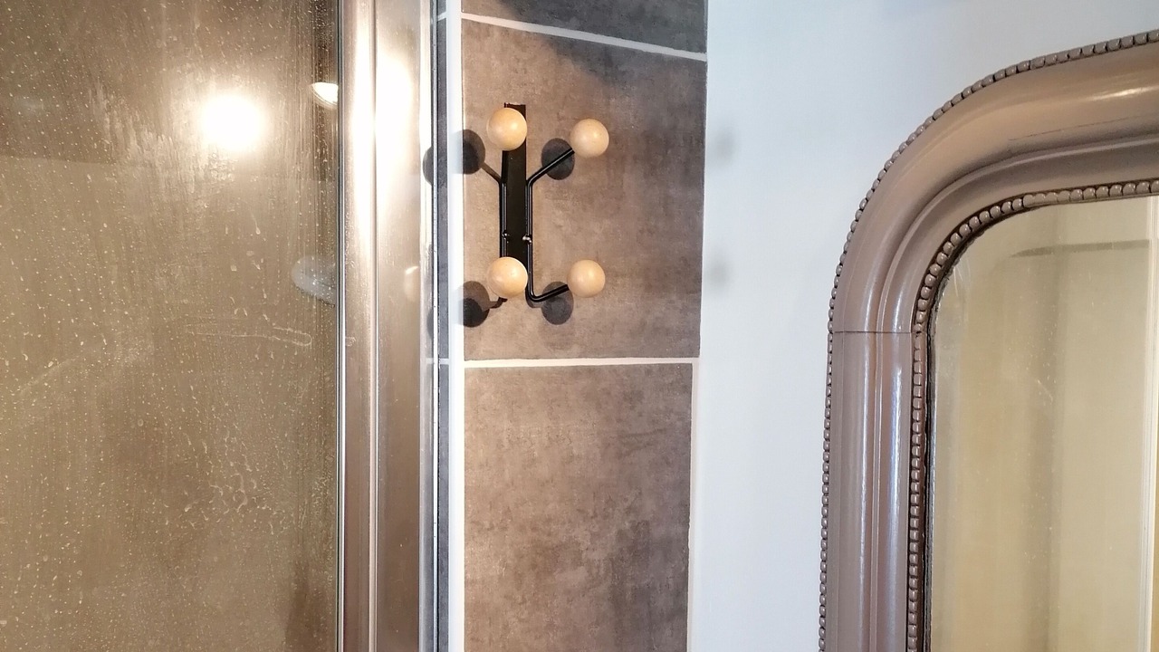 Photo of Bathroom in Azay-le-Ferron
