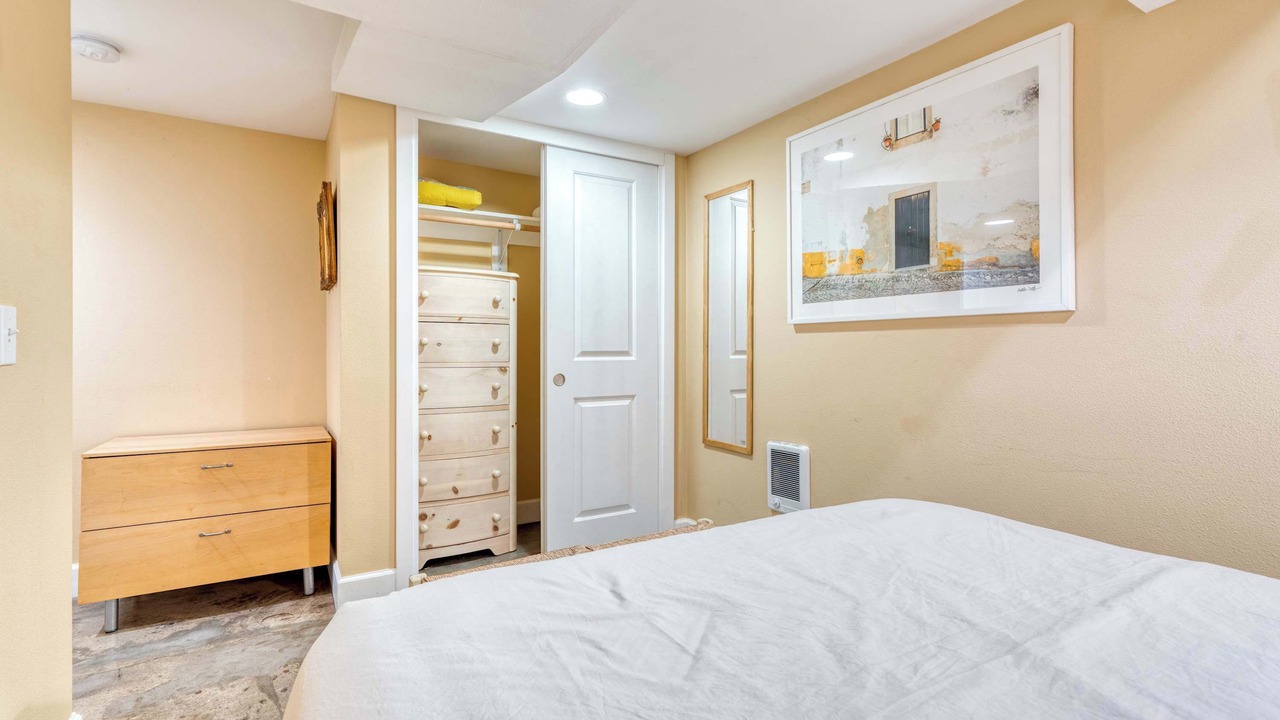 Photo of Bedroom in Goose Hollow