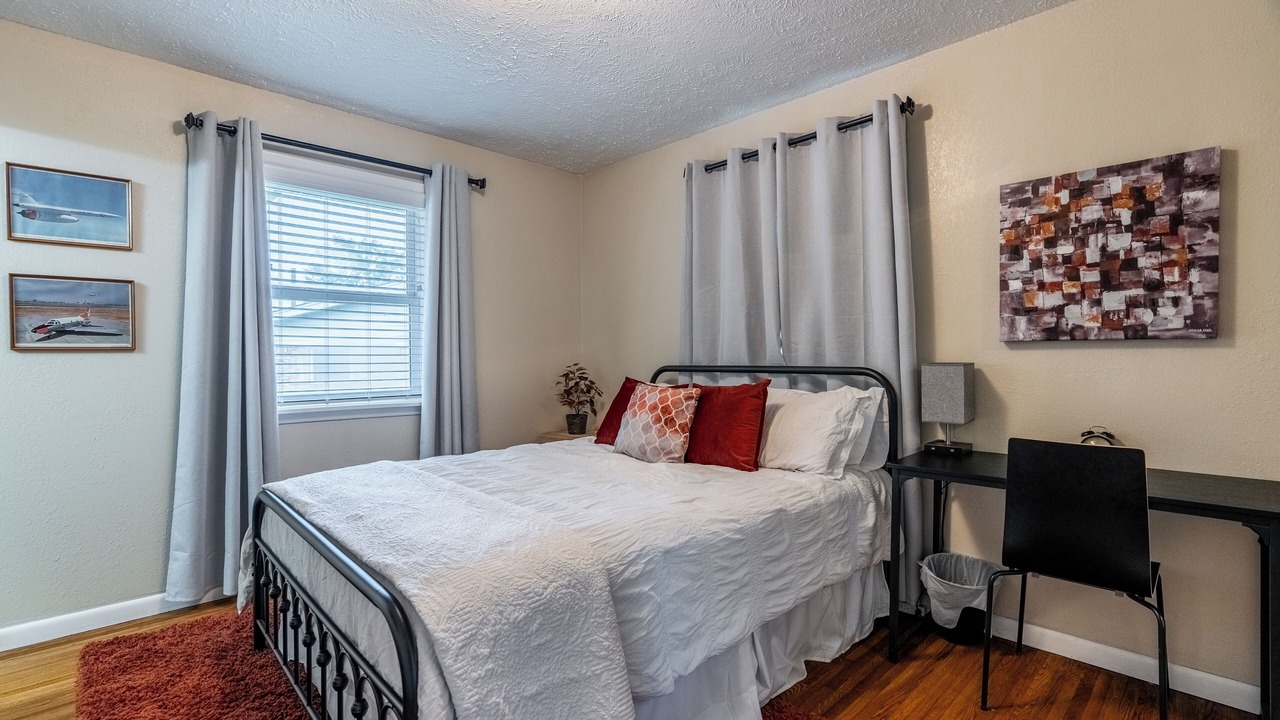 Photo of Bedroom in Sherwood