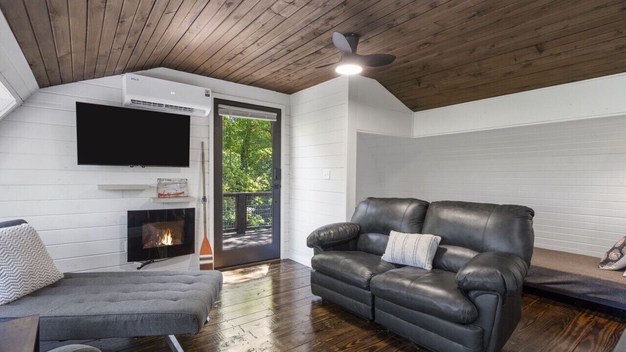 Photo of Others in Tecumseh