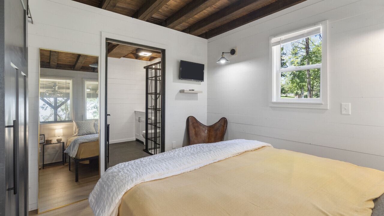 Photo of Bedroom in Tecumseh