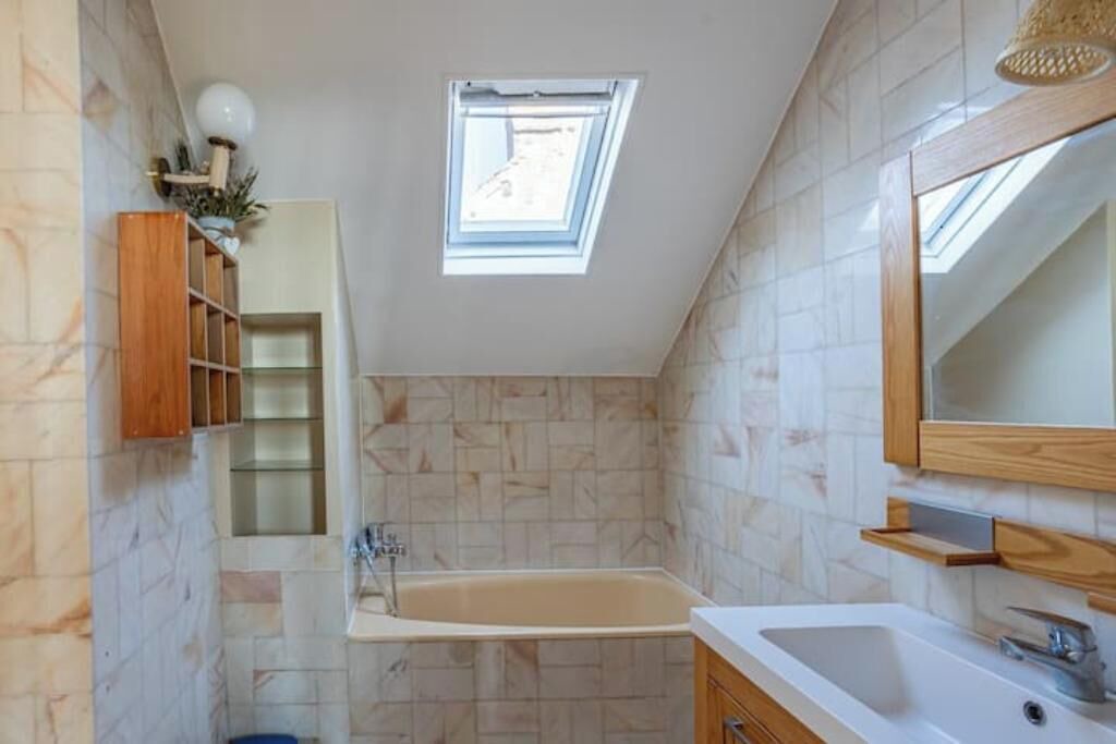 Photo of Bathroom in Saulx-Marchais