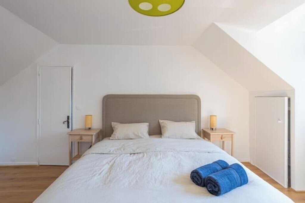 Photo of Bedroom in Saulx-Marchais